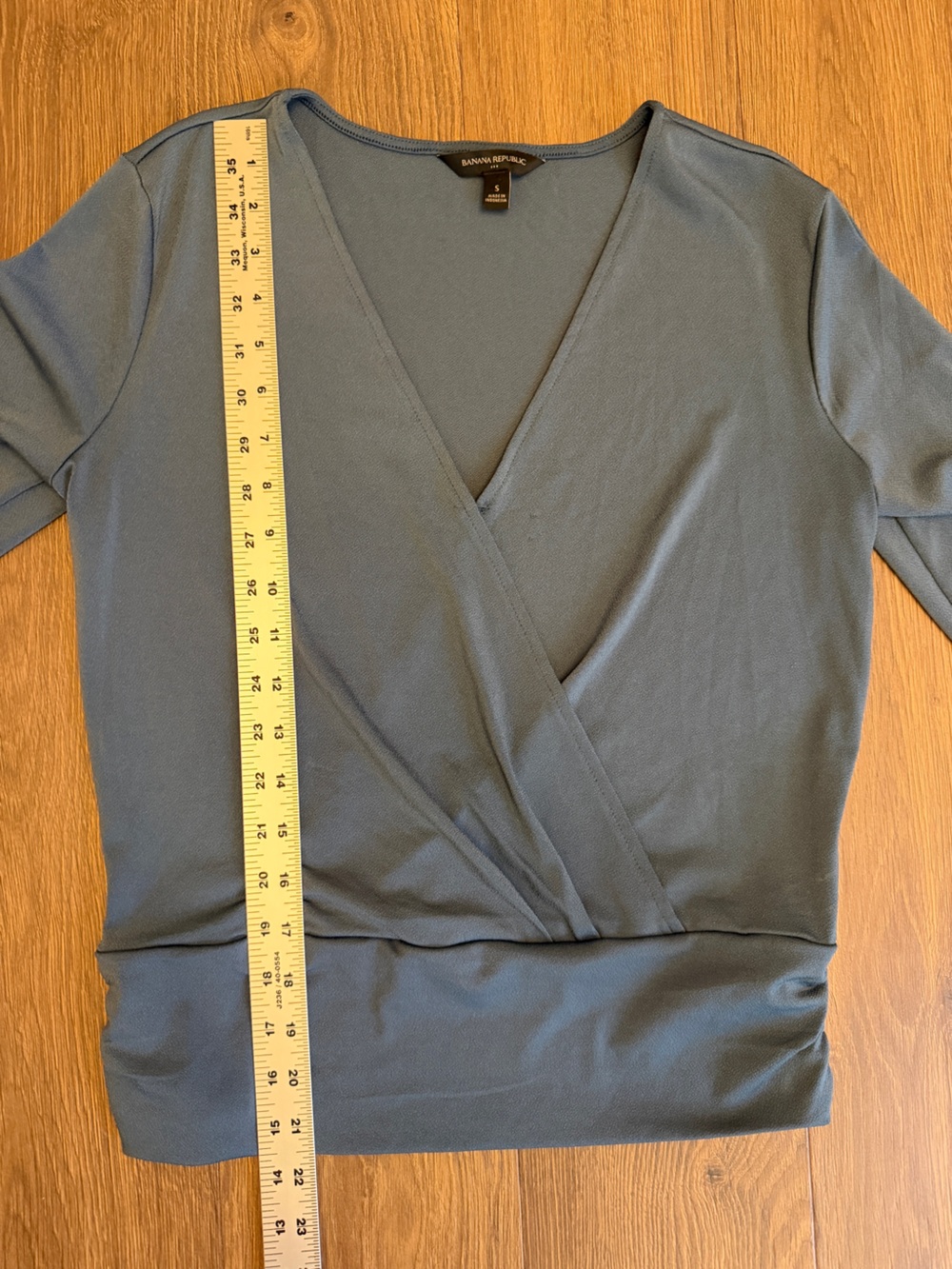 Banana Republic Blue Gray Wrap Top Small Long Sleeve V Neck Stretch Crepe - Picture 8 of 12